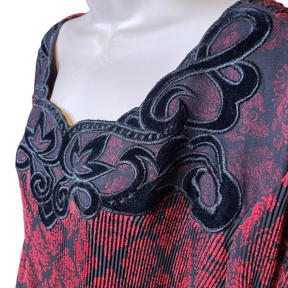 Cathrines Womens Velvet Trim Pleated Black Red Blouse Floral Top Plus Size 4X u - Picture 5 of 12